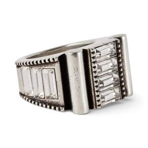 SAINT LAURENT 
Empire -Tone Crystal Ring